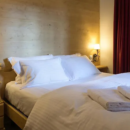 아파트호텔 Alpine Aria 칼라브리타