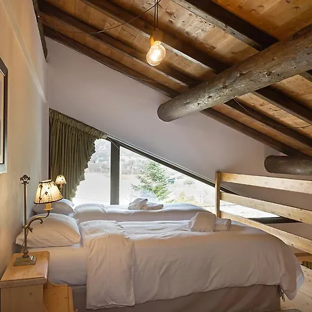 Alpine Aria Aparthotel Kalavryta