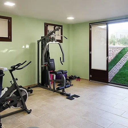 Апарт-отель Alpine Aria Калаврита