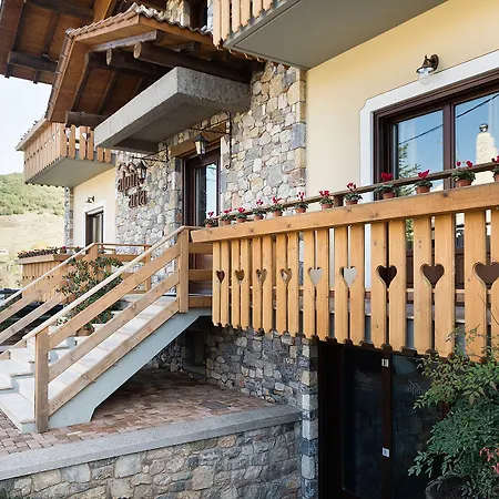 Alpine Aria 4* 칼라브리타