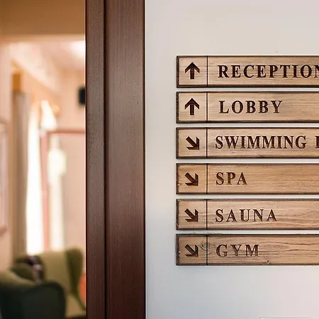 Alpine Aria 4* 칼라브리타