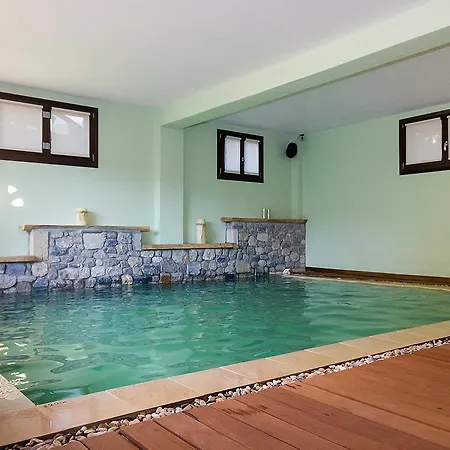 Апарт-отель Alpine Aria 4*